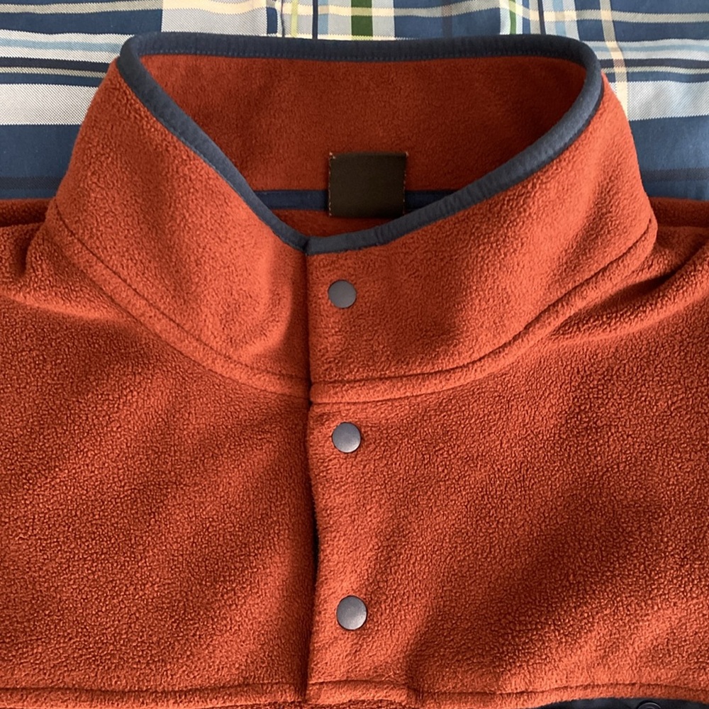 Dark brick and navy fleece jacket - Picture 5 of 17